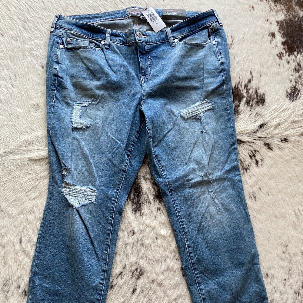 Torrid Boyfriend straight jeans sz 18 short